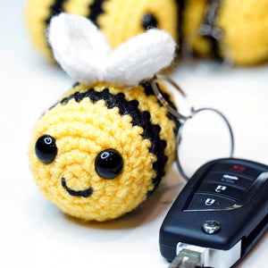 Honey bee crochet keychain